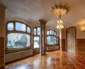 images/Blog/Casa_Batlló/étkezde_hátranéz.jpg